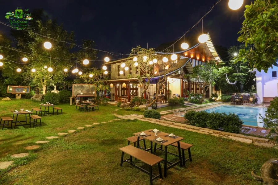 An Nhien Garden Vegetarian Restaurant - Vietnam Food Tour